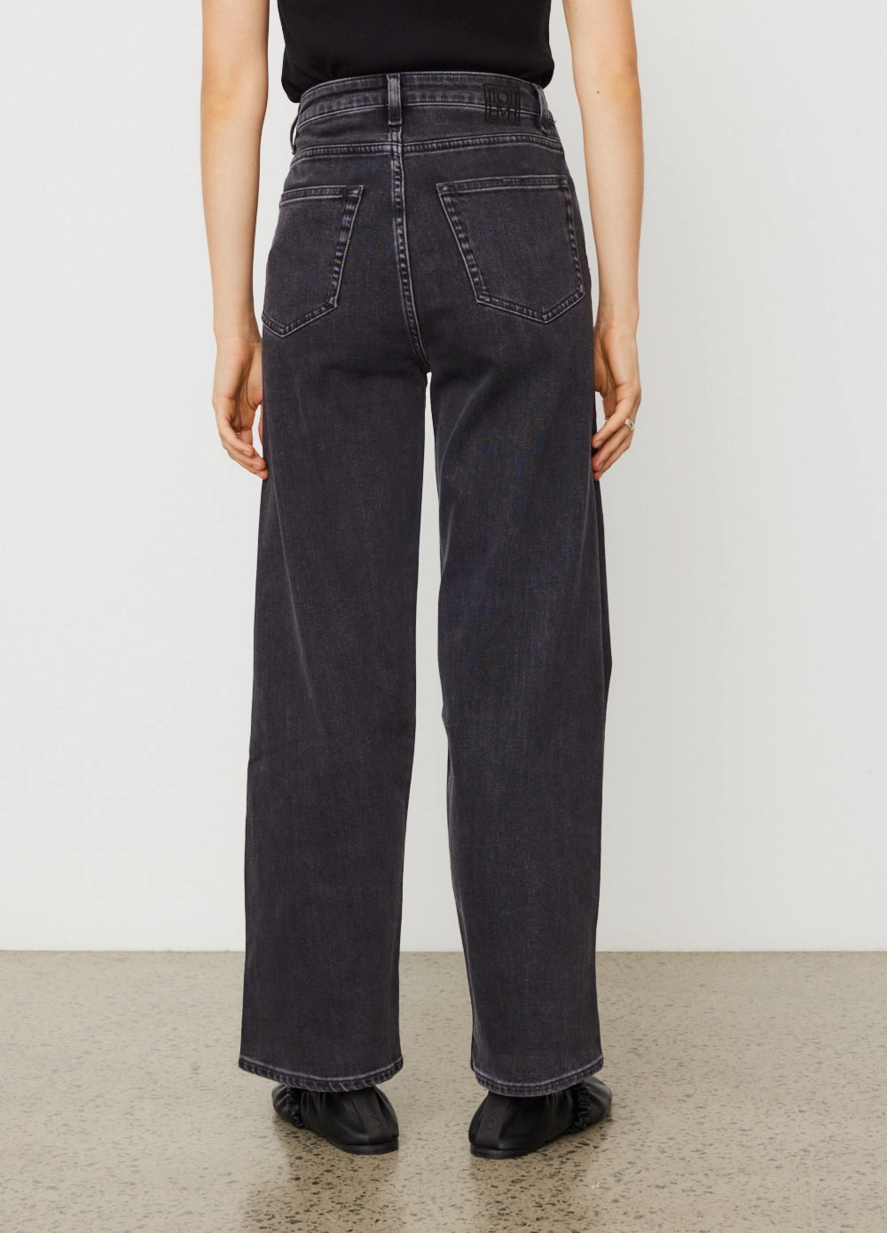 Sporty Trend Flare Jeans 32" Outfit Ready Style