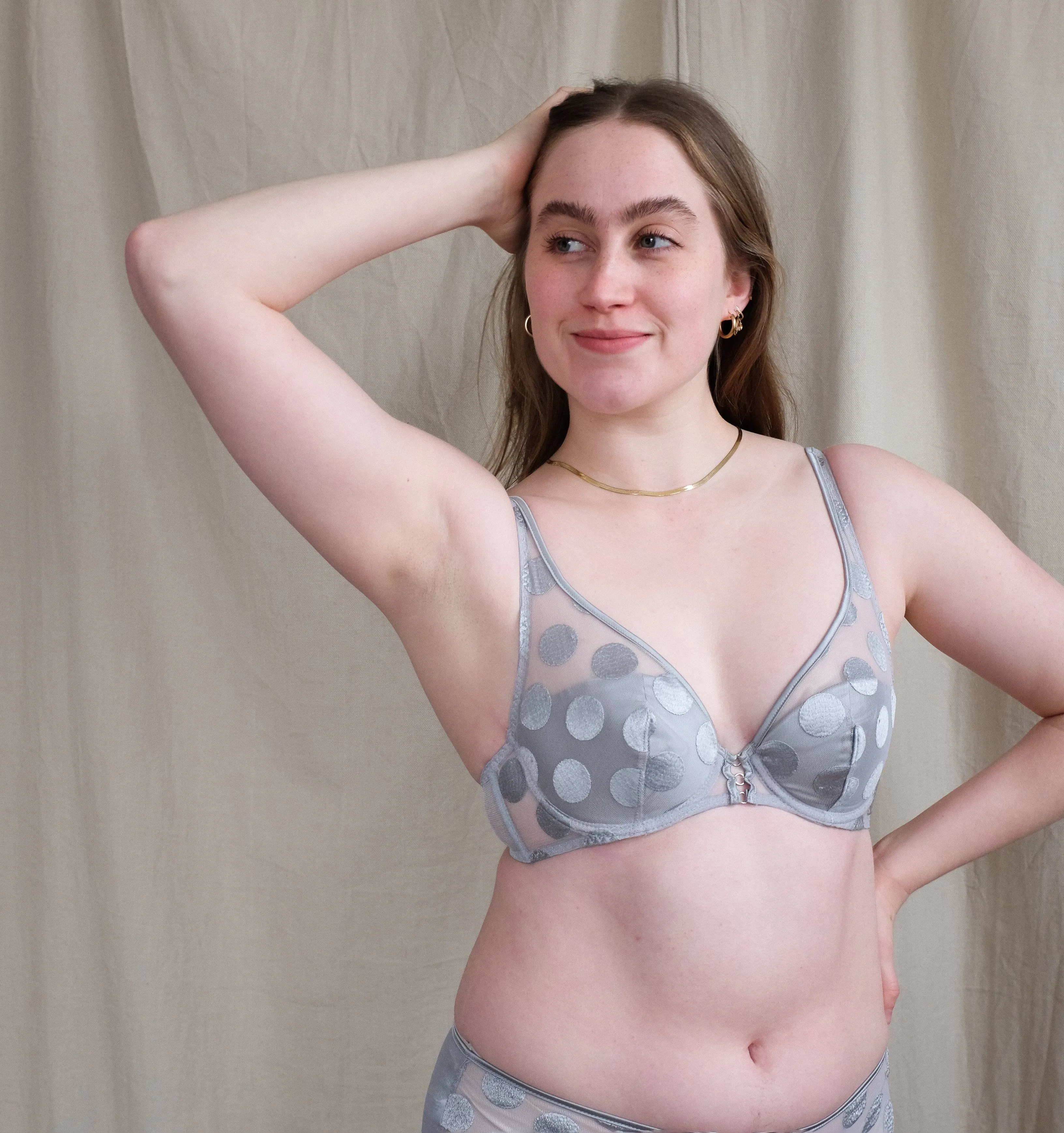 Spot detail push up bra [Silver]