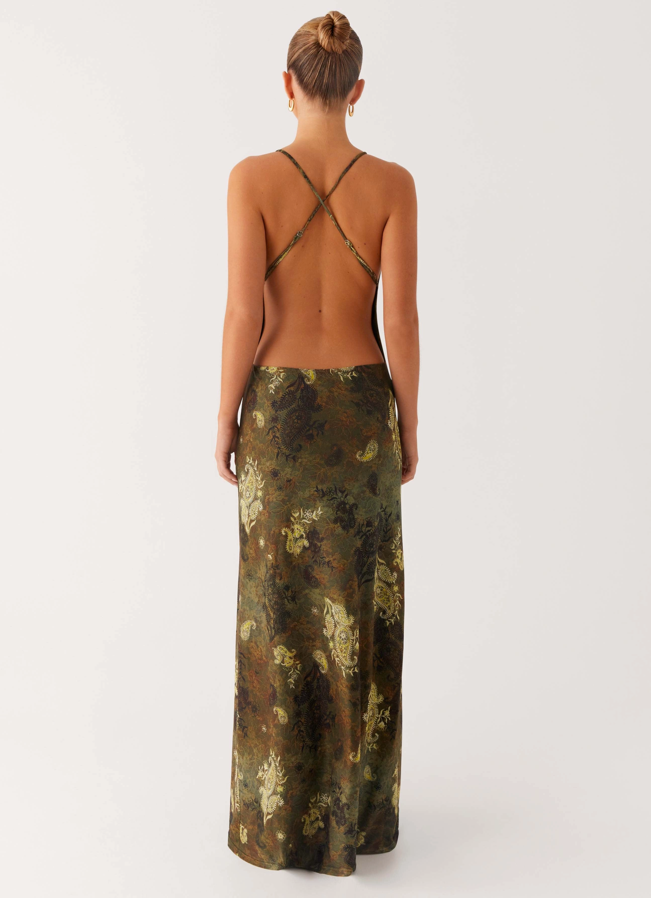 Move Easy Star Fields Maxi Dress - Cyber Floral