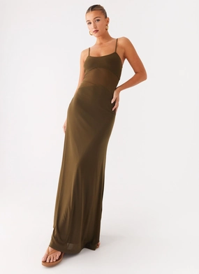 Starfall Maxi Dress - Khaki Edgy Look