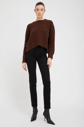 Stevie Slim Straight Leg Denim Breathable Design Fashion Staple