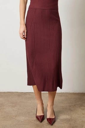 Straight Rib Skirt in Dark Cherry Stylish Vibe Sustainable Fabric
