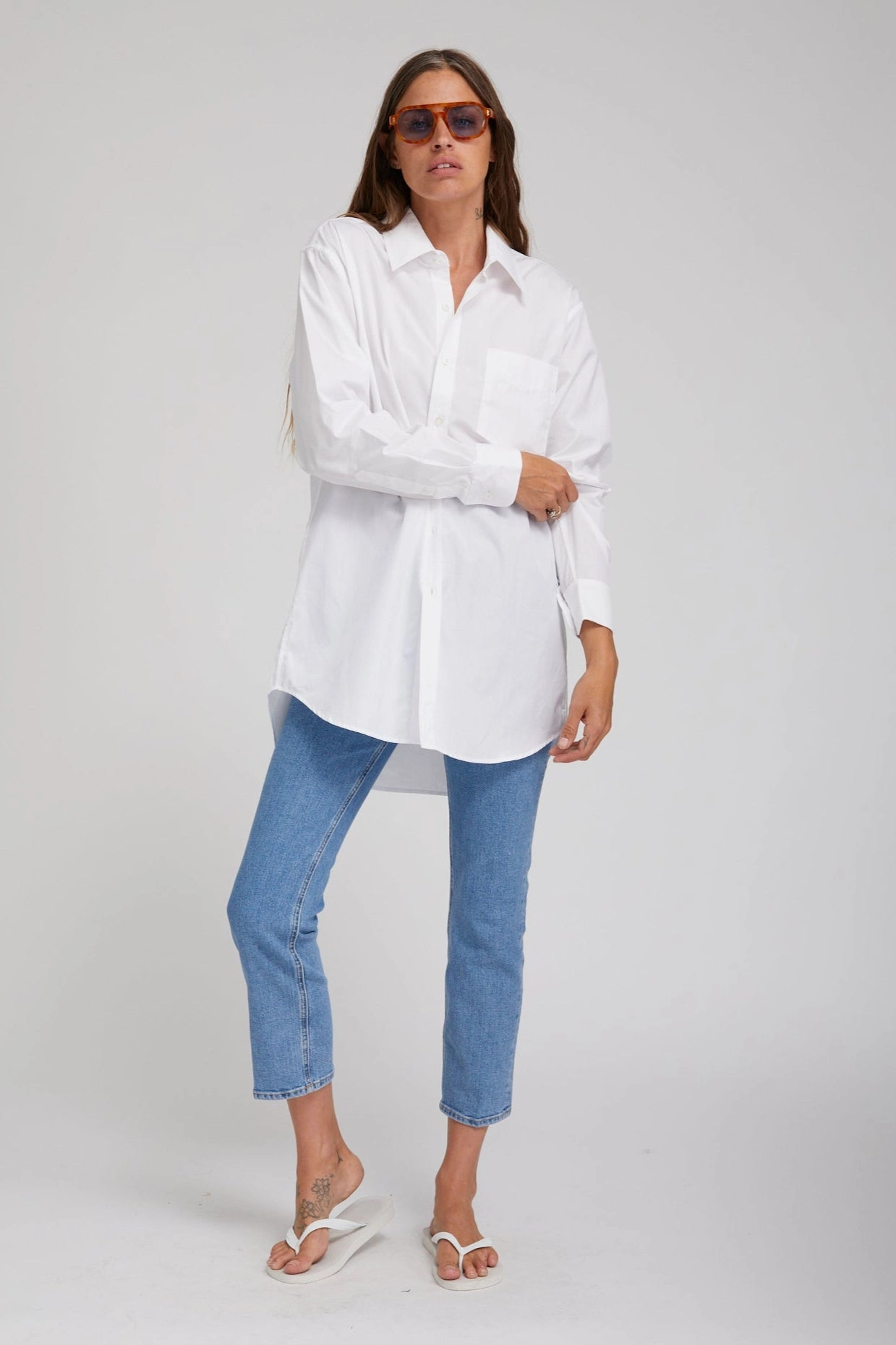 MinimalistSilhouette DoubleLayered Neckline White Poplin Shirt with Pocket
