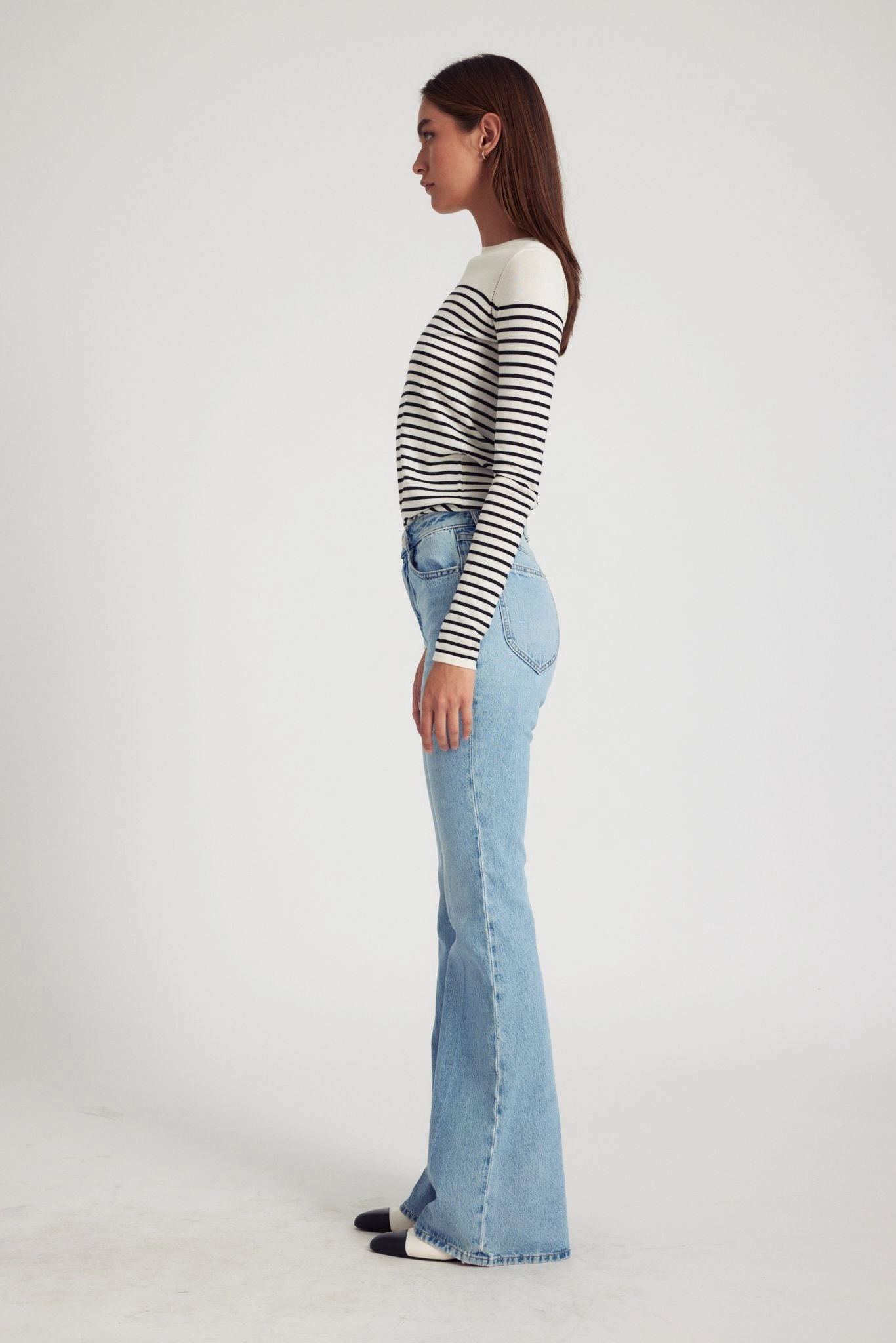 Striped Ivory Cashmere Fitted Crew Neck Sweater Anti Bacterial Layer