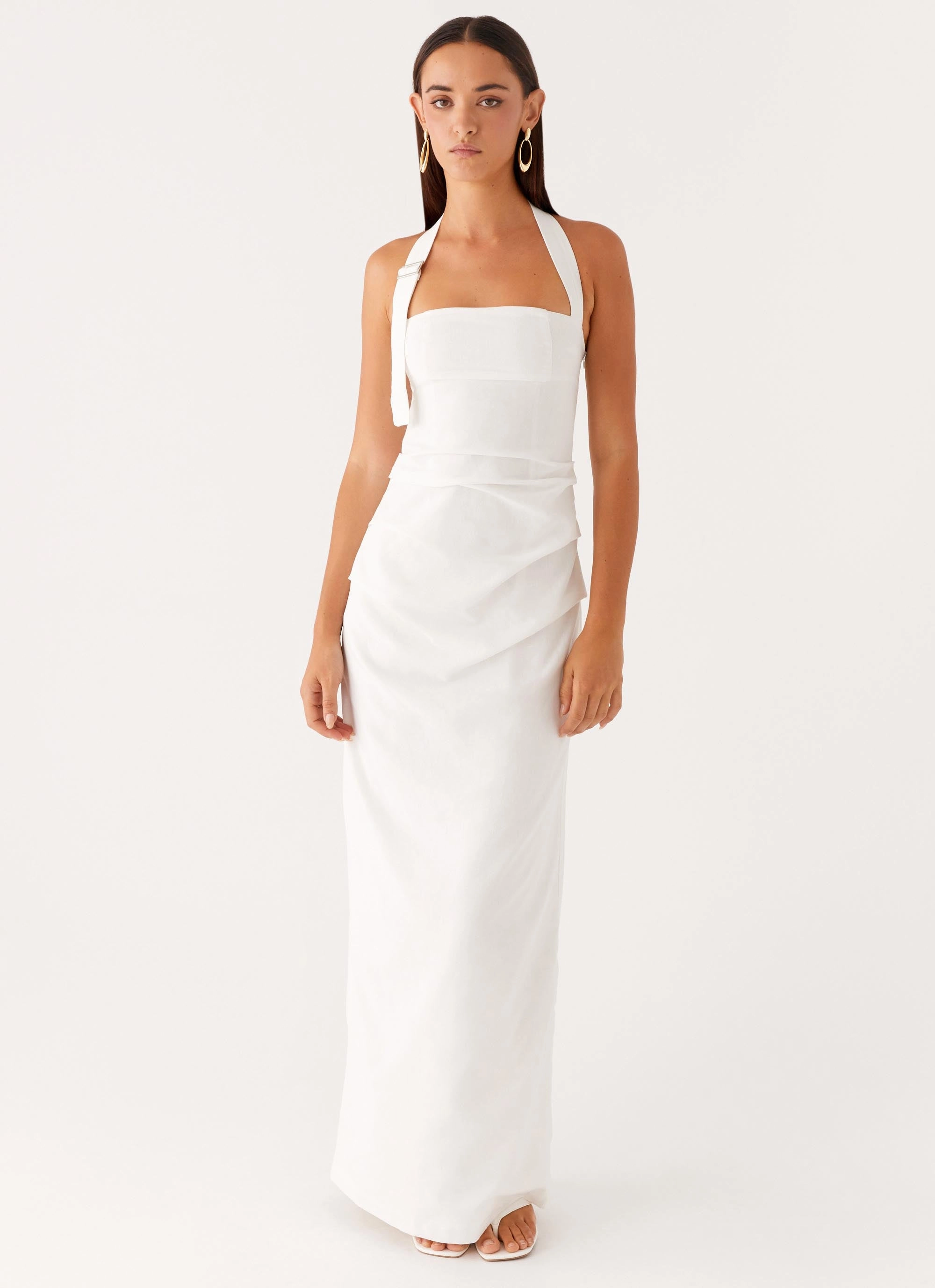 Daywear Mood V-Neck Rumour Has it Maxi Dress - White