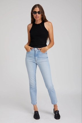 Roll Up Sleeve Design SeamlessSidePanels Franoise Cropped Slim Straight Leg Denim
