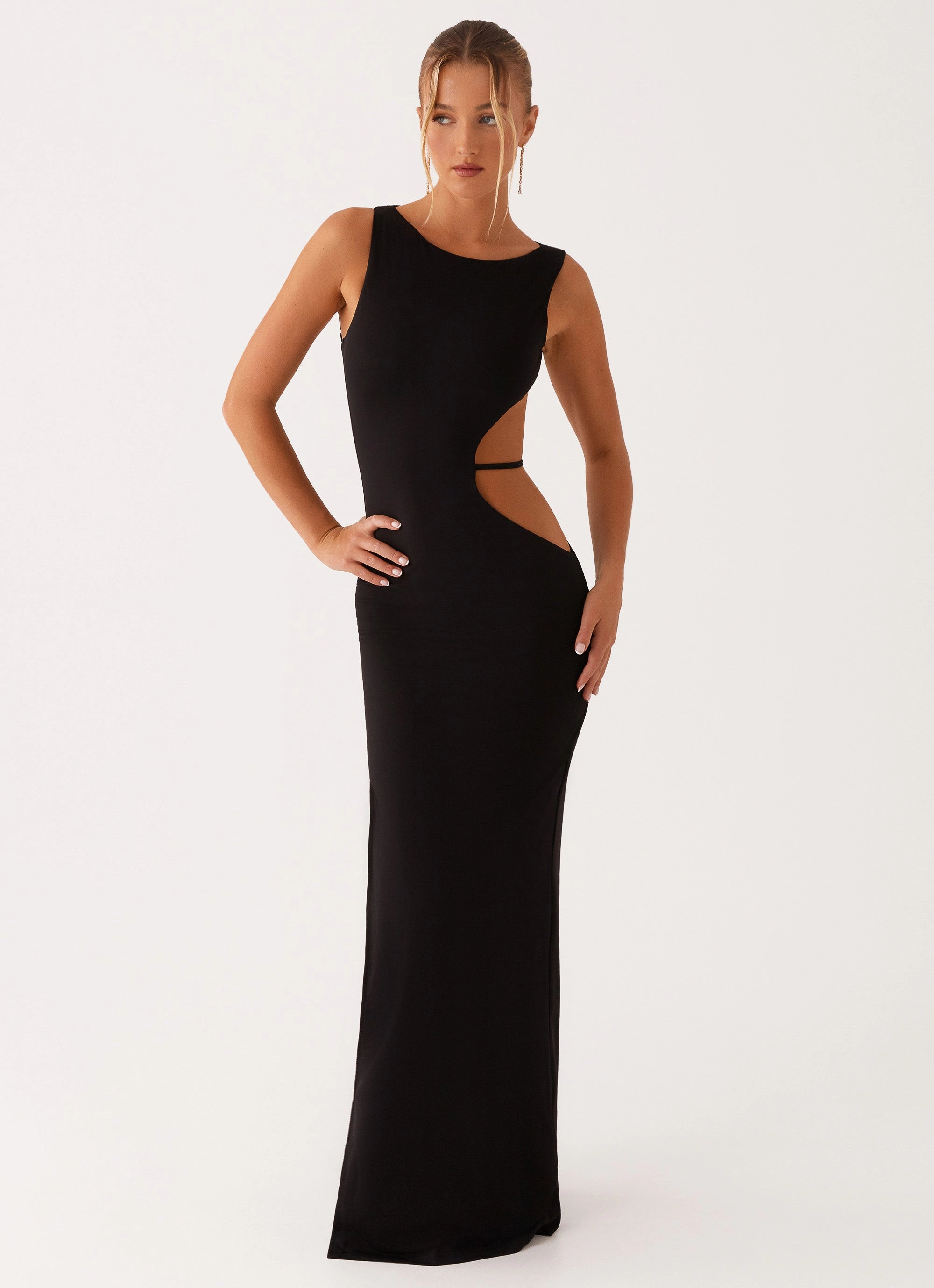 Sutton Maxi Dress - Black Easy-to-style casual dress