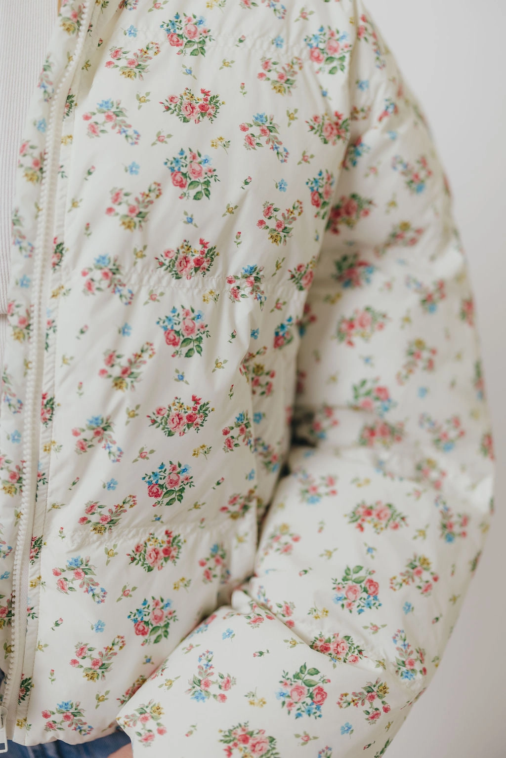 UltraSoft Lining MicroPerforated Details Emmalee Puff Jacket in Floral
