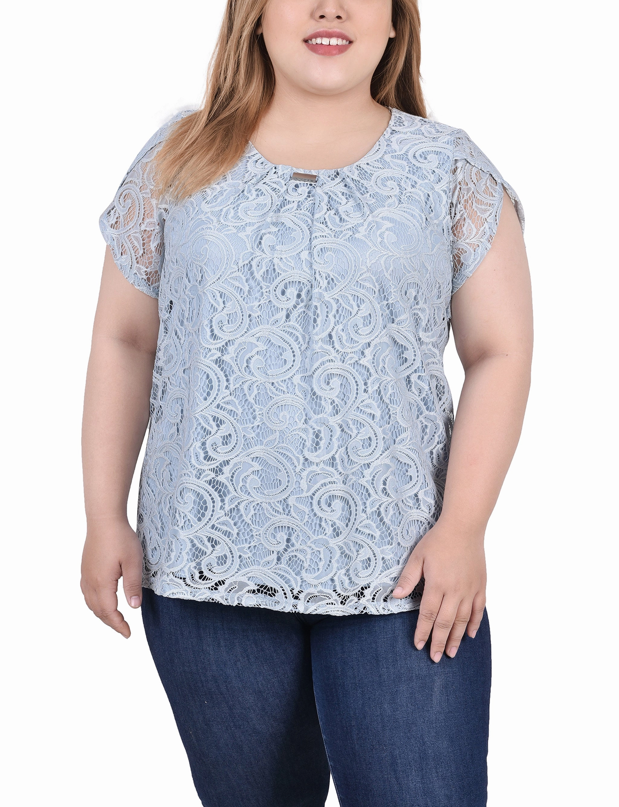 Quick Dry Material Plus Size Lace Petal Sleeve Top