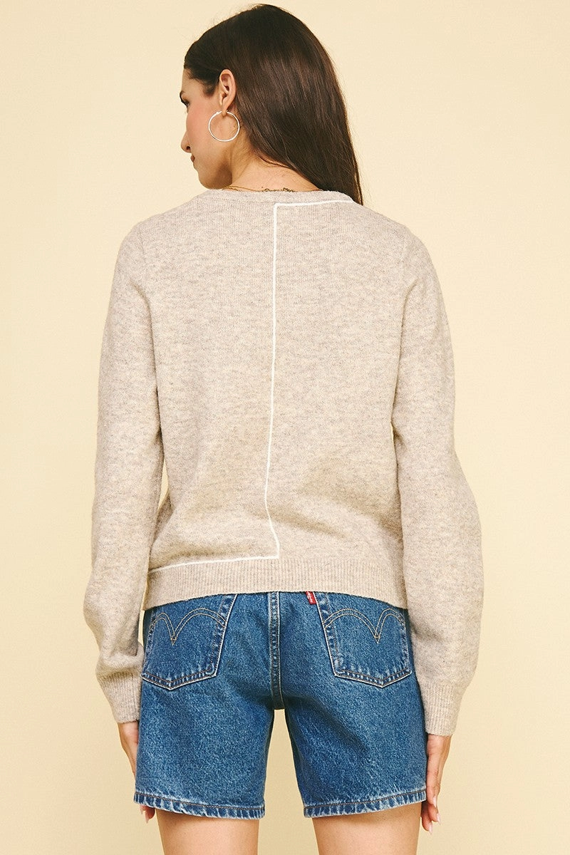 Stitch Detailed Knit Sweater in Oatmeal AntiPilling Surface Adjustable Hemline