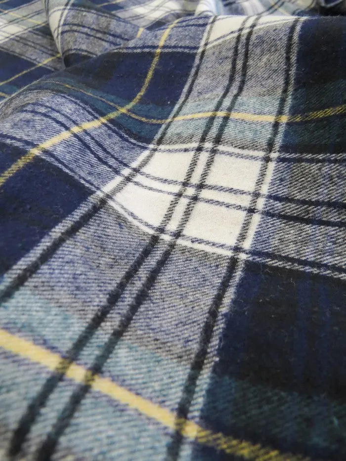 Tartan Plaid Uniform Apparel Flannel Fabric / Red/Gray