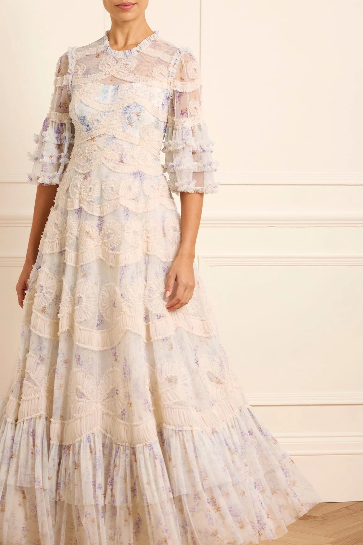 Ophelia Ditsy Ingrid Gown Basic essential Timeless Layer