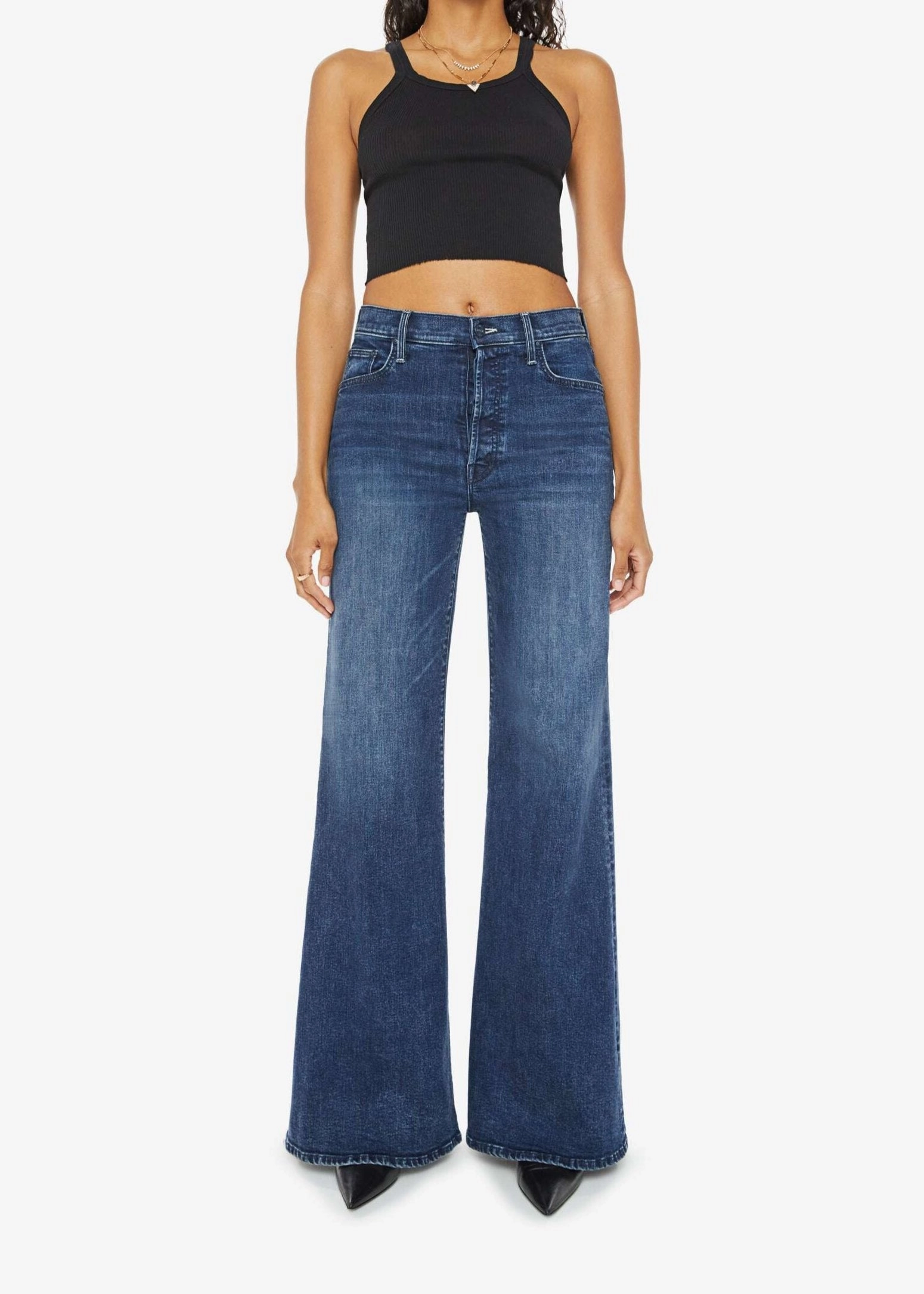 The Tomcat Roller Sneak in I Put A Spell On You Casual Morning Stroll Smooth Minimalist