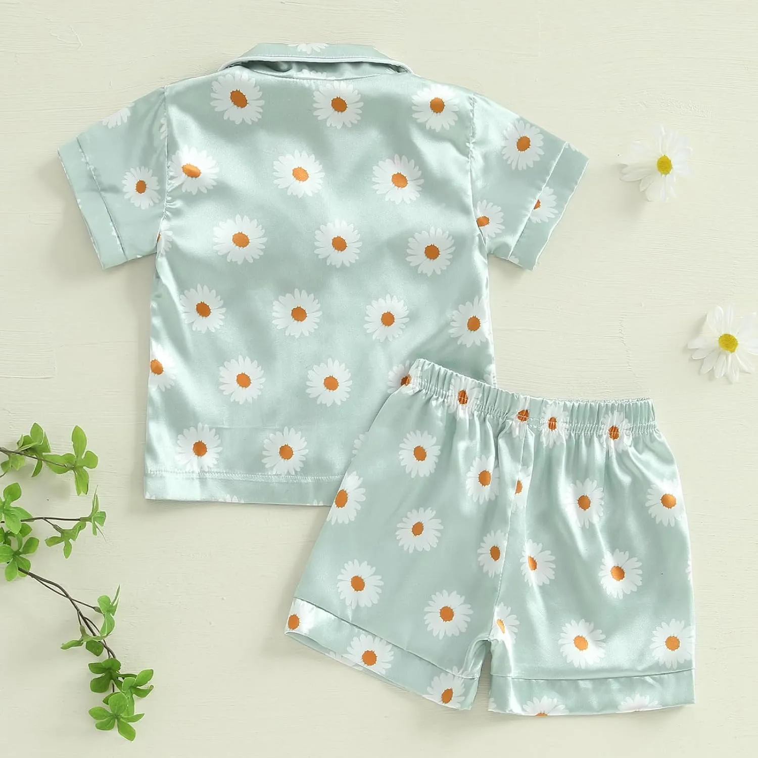 Toddler Baby Girl Silk Pajamas Set Daisy Floral Short Sleeve Button Down Shirt Shorts Summer Satin Sleepwear Cute Pjs