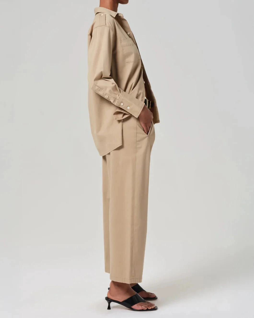 Cara Cropped Pleated Trouser in Catalina Layered Comfort