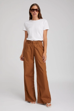 Espresso Cotton Poplin Pleated Trousers Sporty Touch