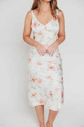 The Felicity Midi Dress in Ivory Floral *Final-Sale* Trendy floral dress Modern Form