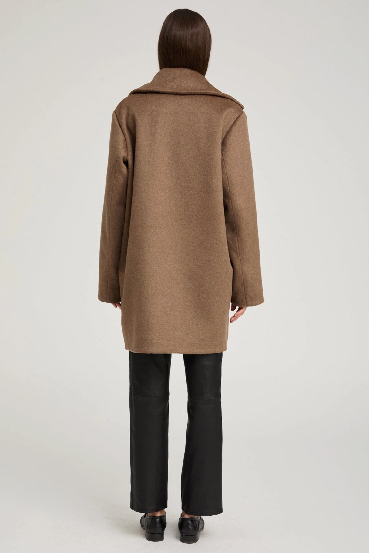 Modern Functional Design Truffle Cashmere Short Classic Coat