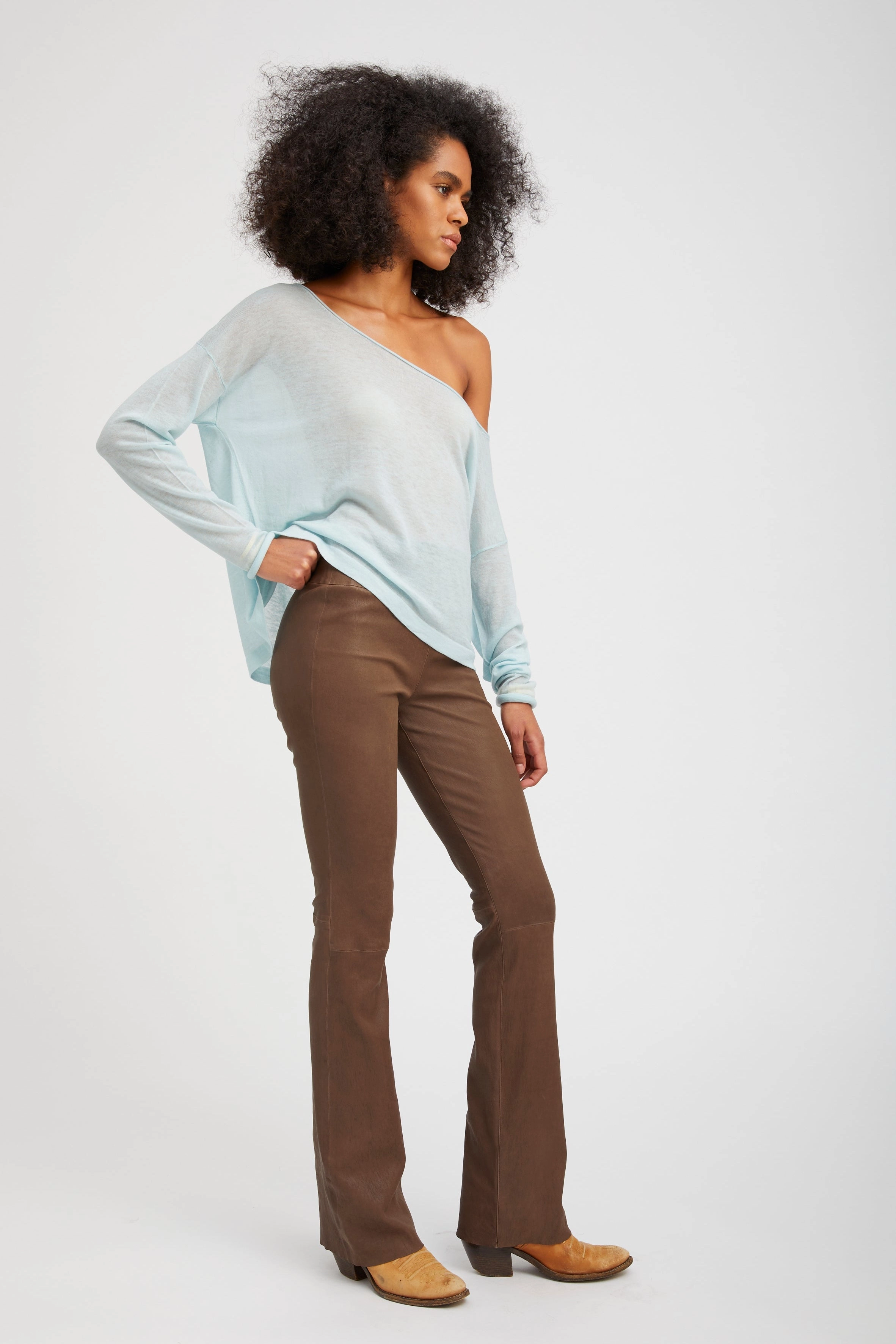 Motion Ease Contoured Support Truffle Leather Micro Flare