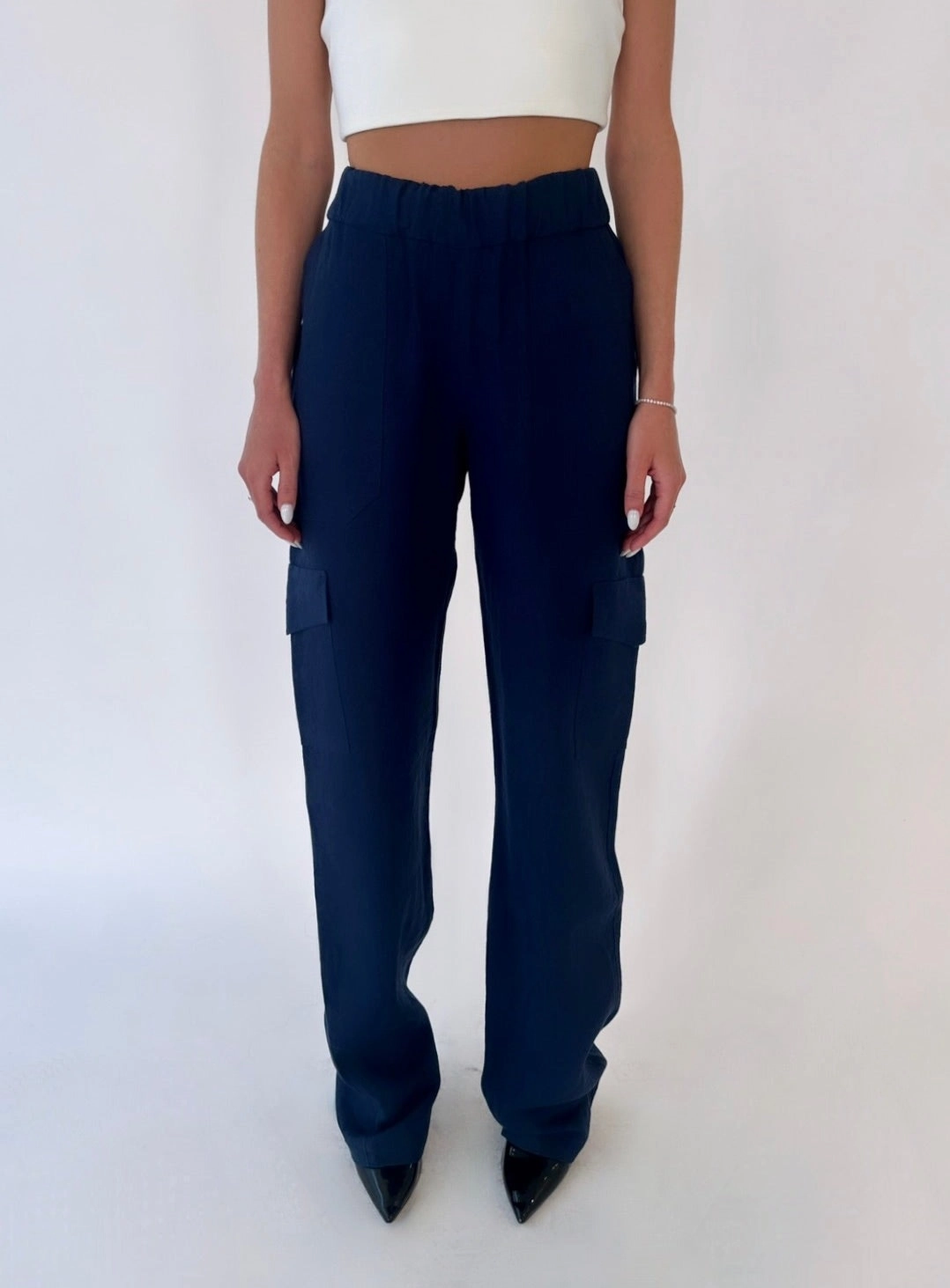 Relax Mode Navy Linen Cargo Pants