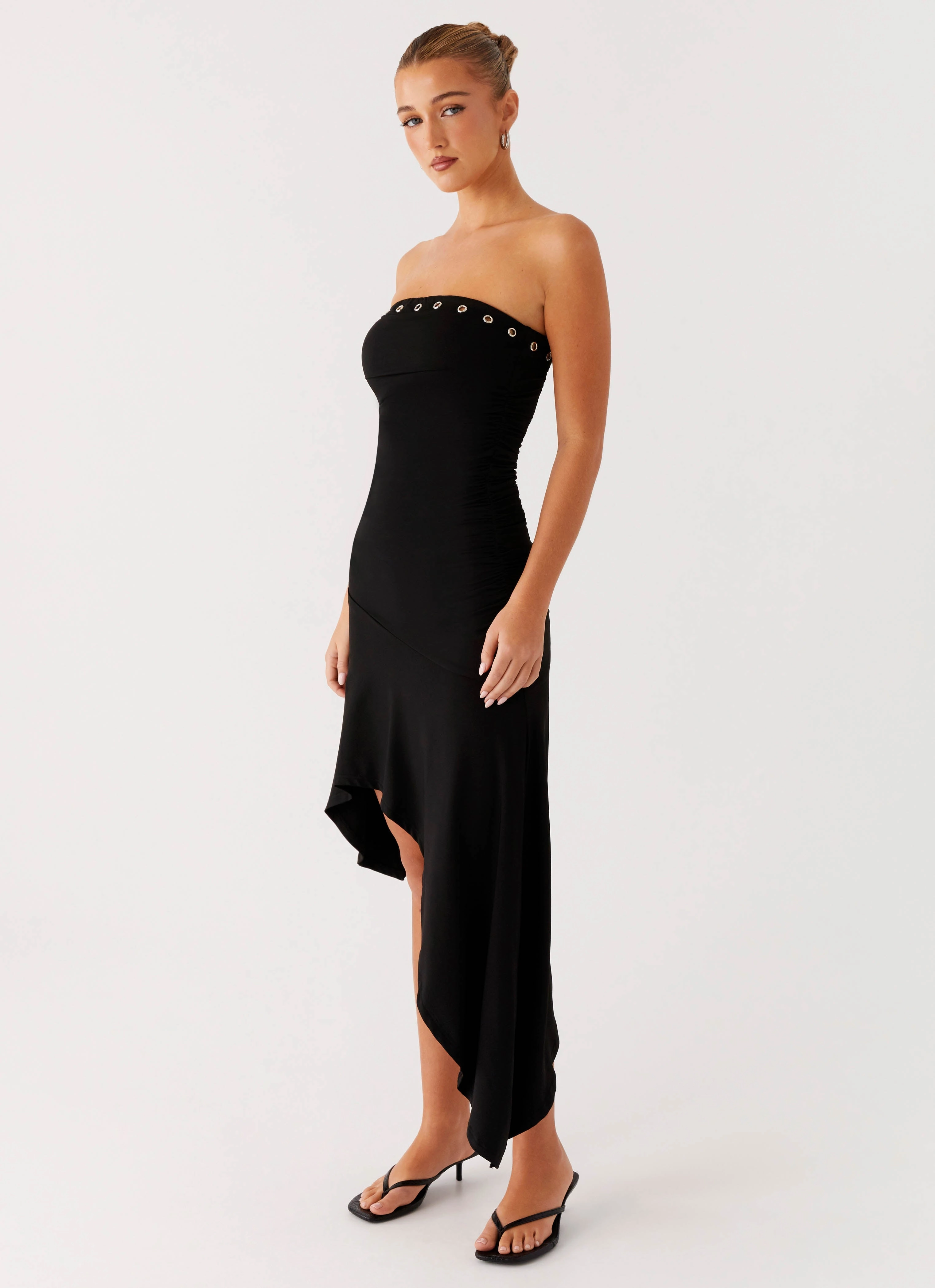Unapologetic Midi Dress - Black Stylish Touch