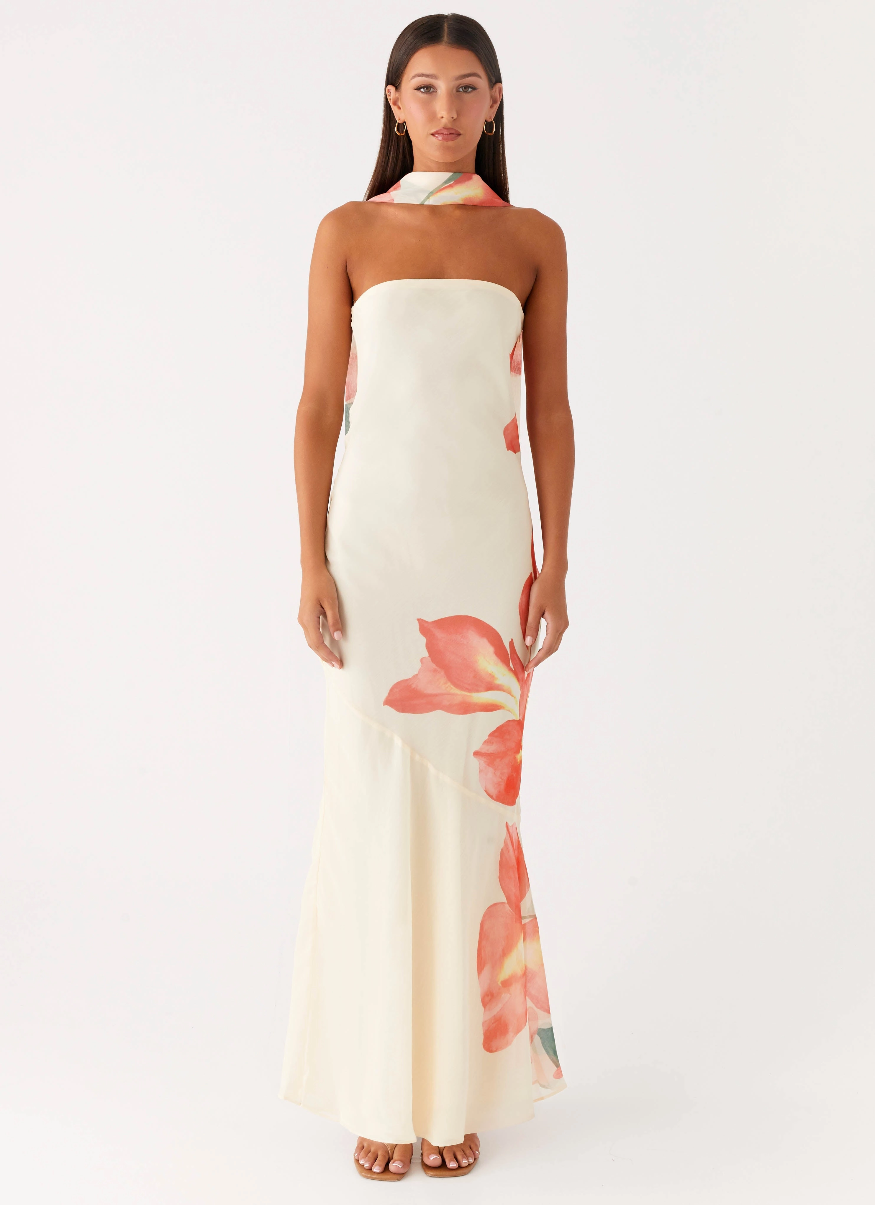 Under The Pagoda Maxi Dress - Siena Floral Timeless Beauty Bless Glow