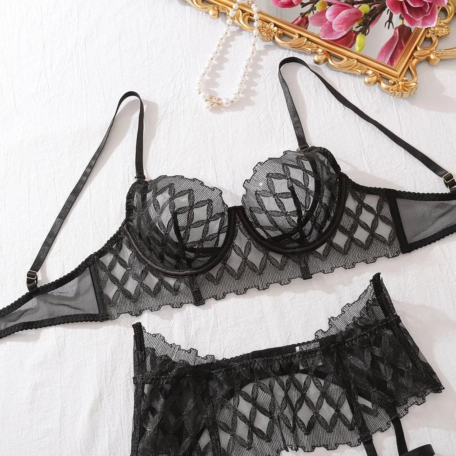 Underwear Four Piece Set 3 Piece Lingerie Set Elegant 2025 Sexy Lace Bra Set Mesh Shaping Slimming Chemise