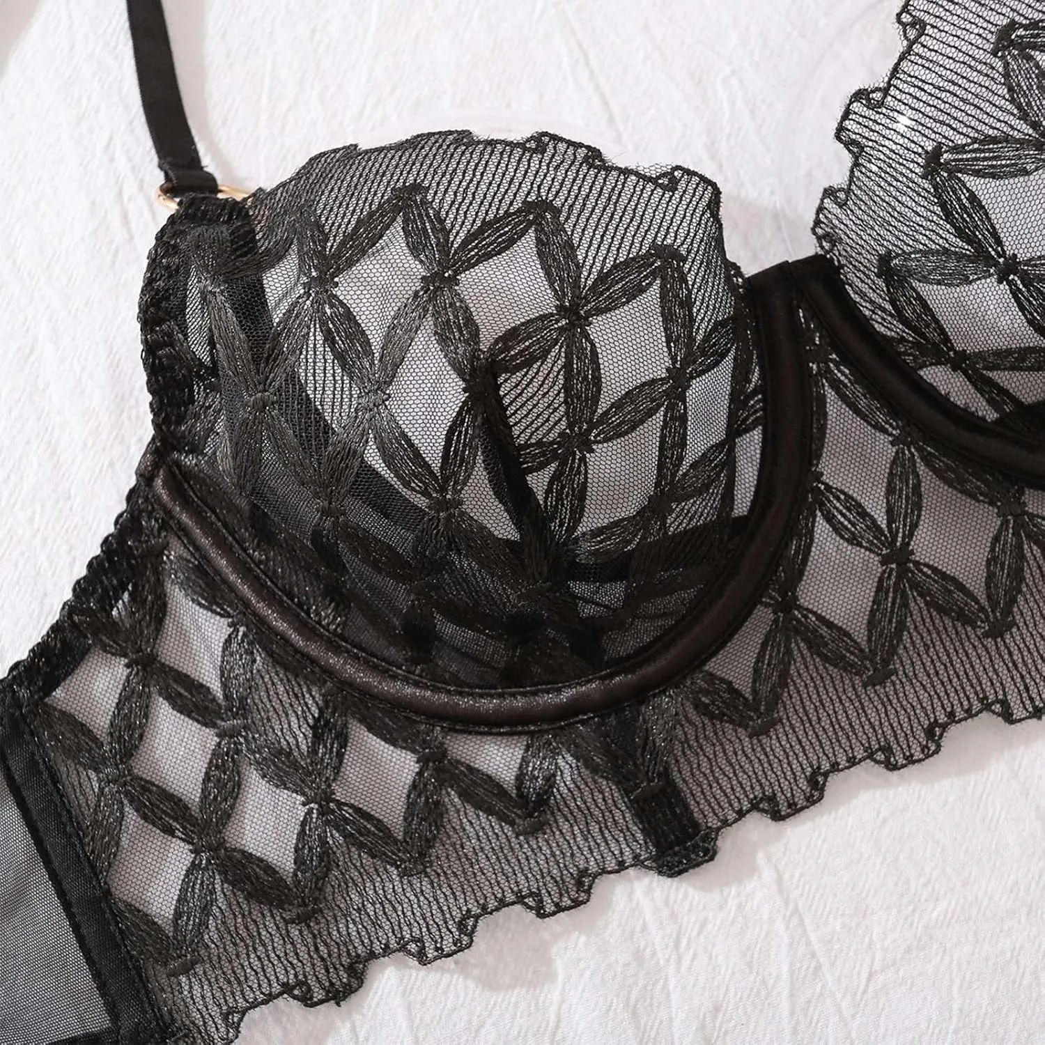 Underwear Four Piece Set 3 Piece Lingerie Set Elegant 2025 Sexy Lace Bra Set Mesh Shaping Slimming Chemise