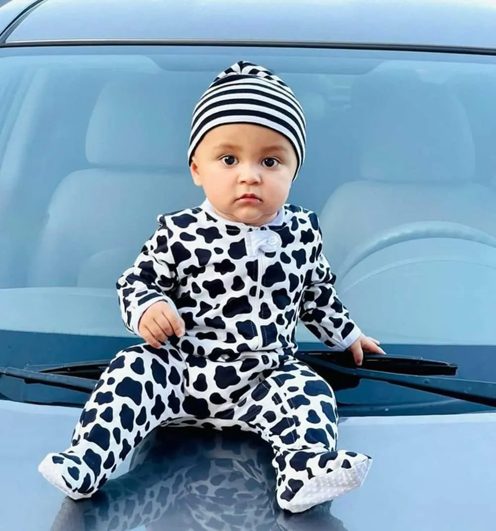 UNIFACO Baby Girls Boys Footed Pajamas One-Piece Sleeper Snug Fit Sleep and Play Zip Front Footie Romper 0-12 Month