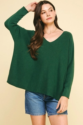 Reinforced Hem V-Neck Sweater in Green