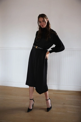 Stylish Vibe Vee Silk Knit Dress