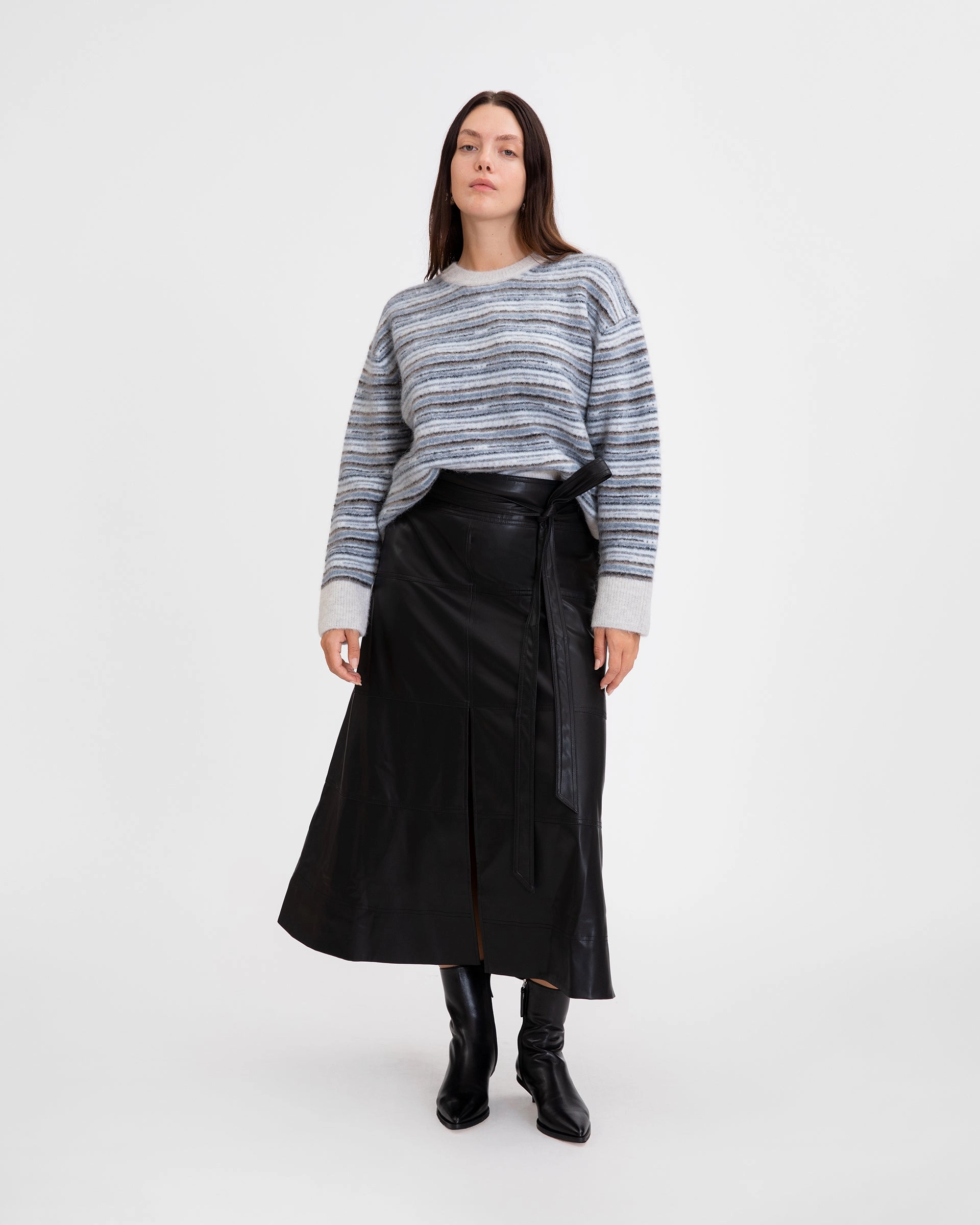 Easy Stretch Fit Core Stretch Vegan Leather Hudson Skirt