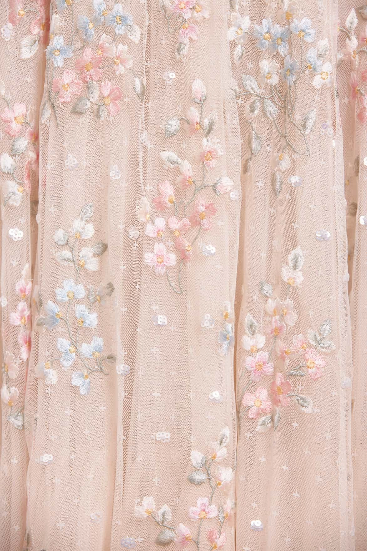 Scalloped-Edge Versailles Ditsy Cape Sleeve Ankle Gown