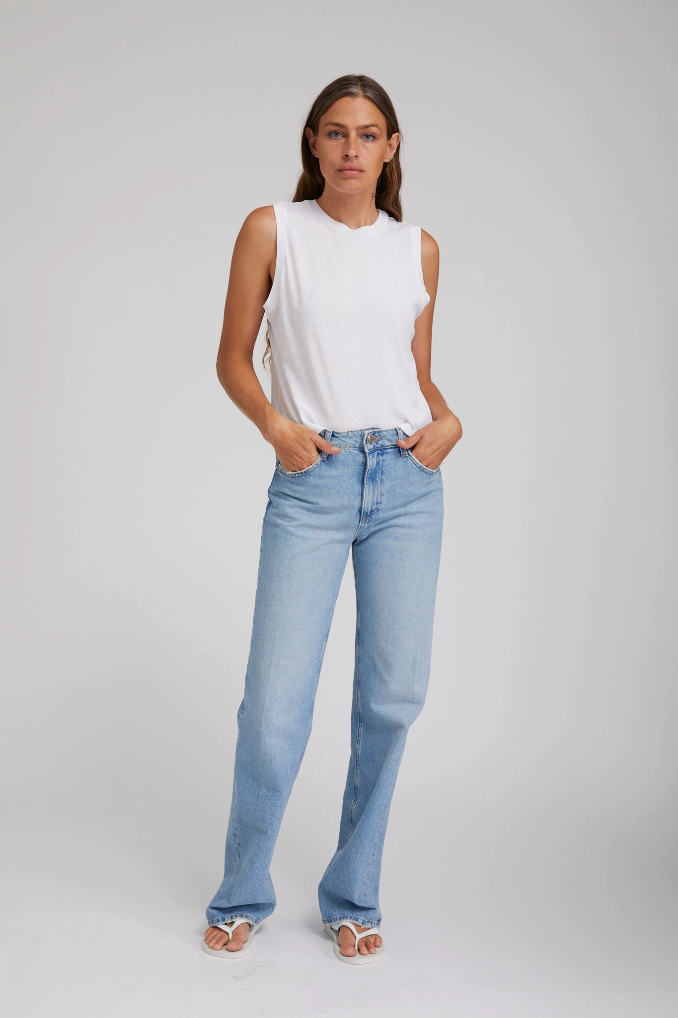Victoria Loose Straight Denim MultiPanel Design Sport Top