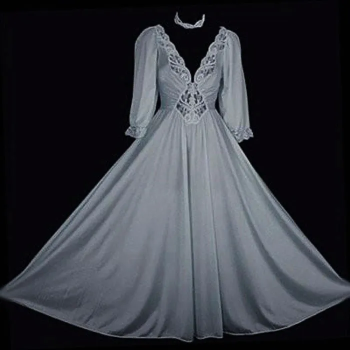VINTAGE OLGA EXTRA LARGE WITH SLEEVES LACE SPANDEX NIGHTGOWN  IN BLUE PEARL