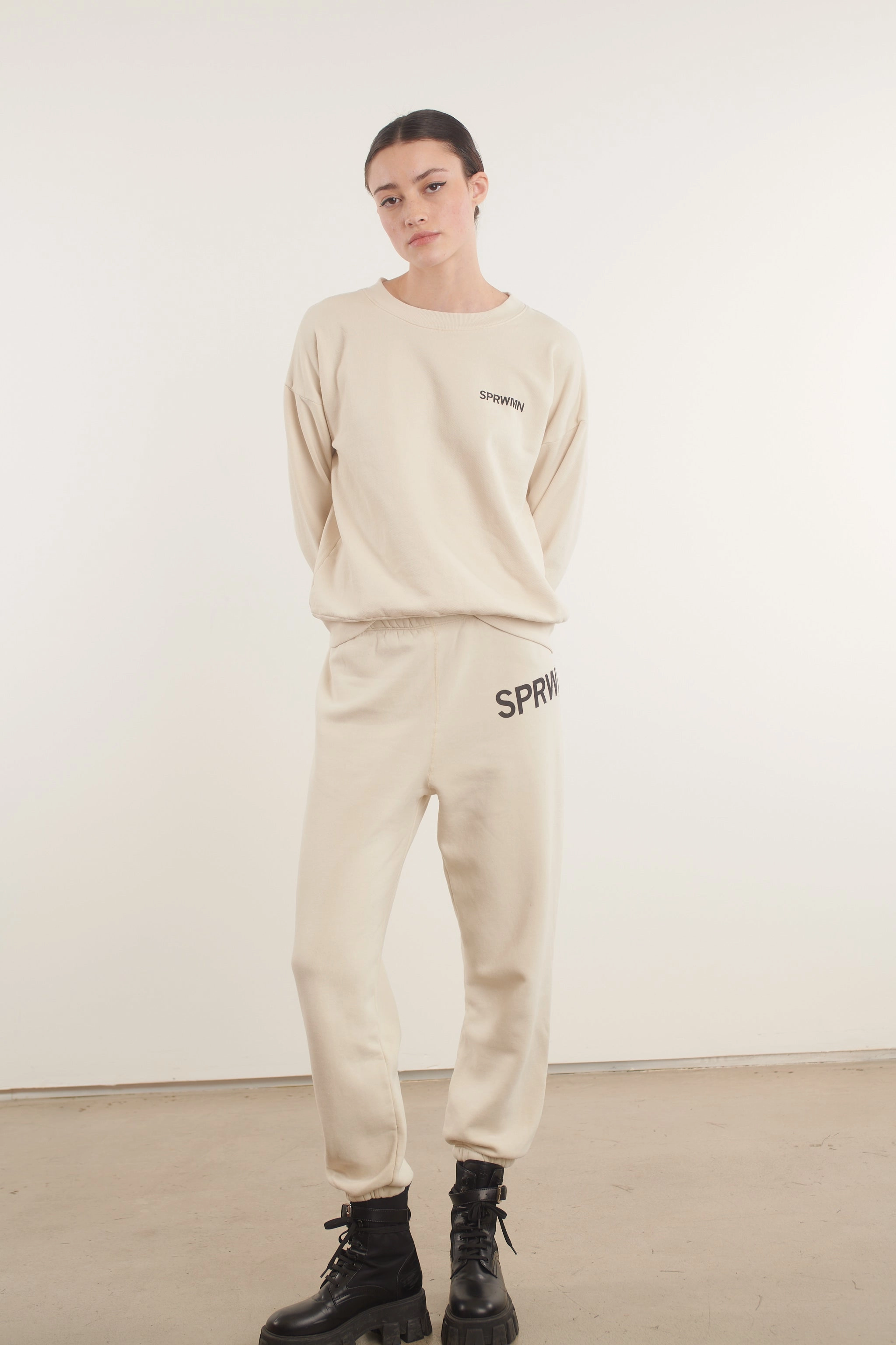 All-Purpose SeamlessKnitConstruction Vintage White Small Logo Sweatpants