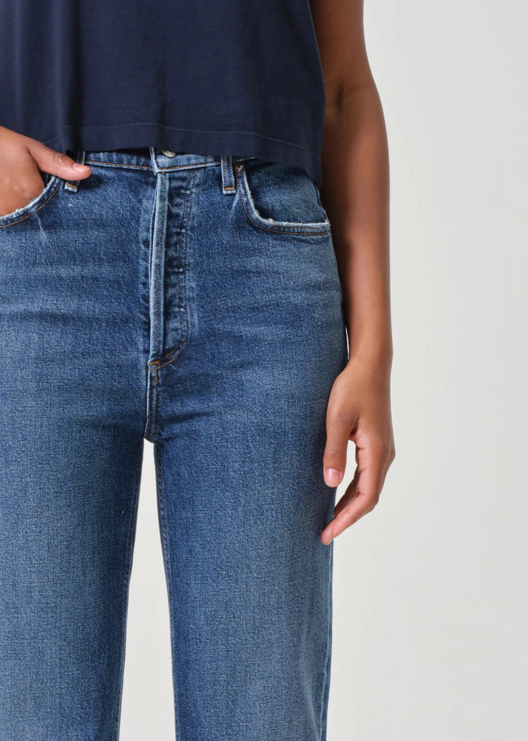 90's Pinch Waist Crop Jean in Solace Easy Wearing