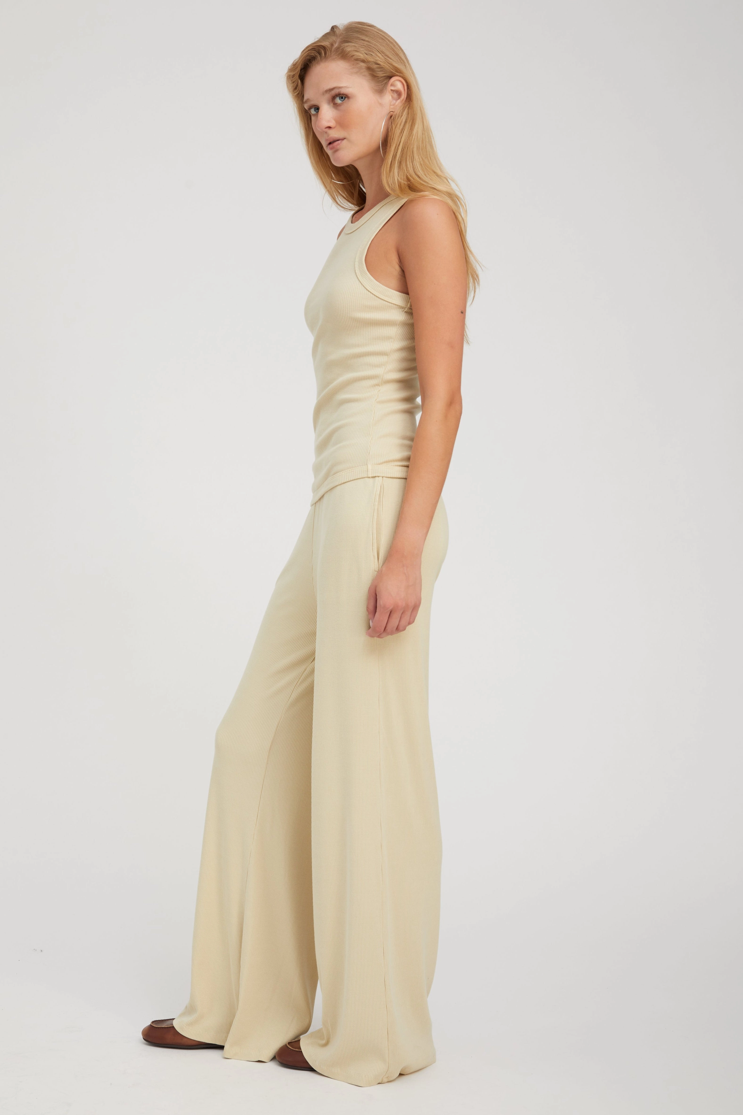 Ergonomic Fit Design Pistachio Rib Wide Leg Pants