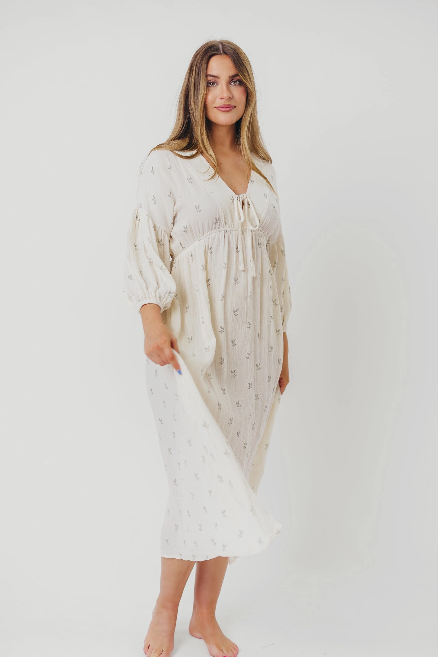 Bold Look Hunter Midi Dress in Soy/Sage Foliage