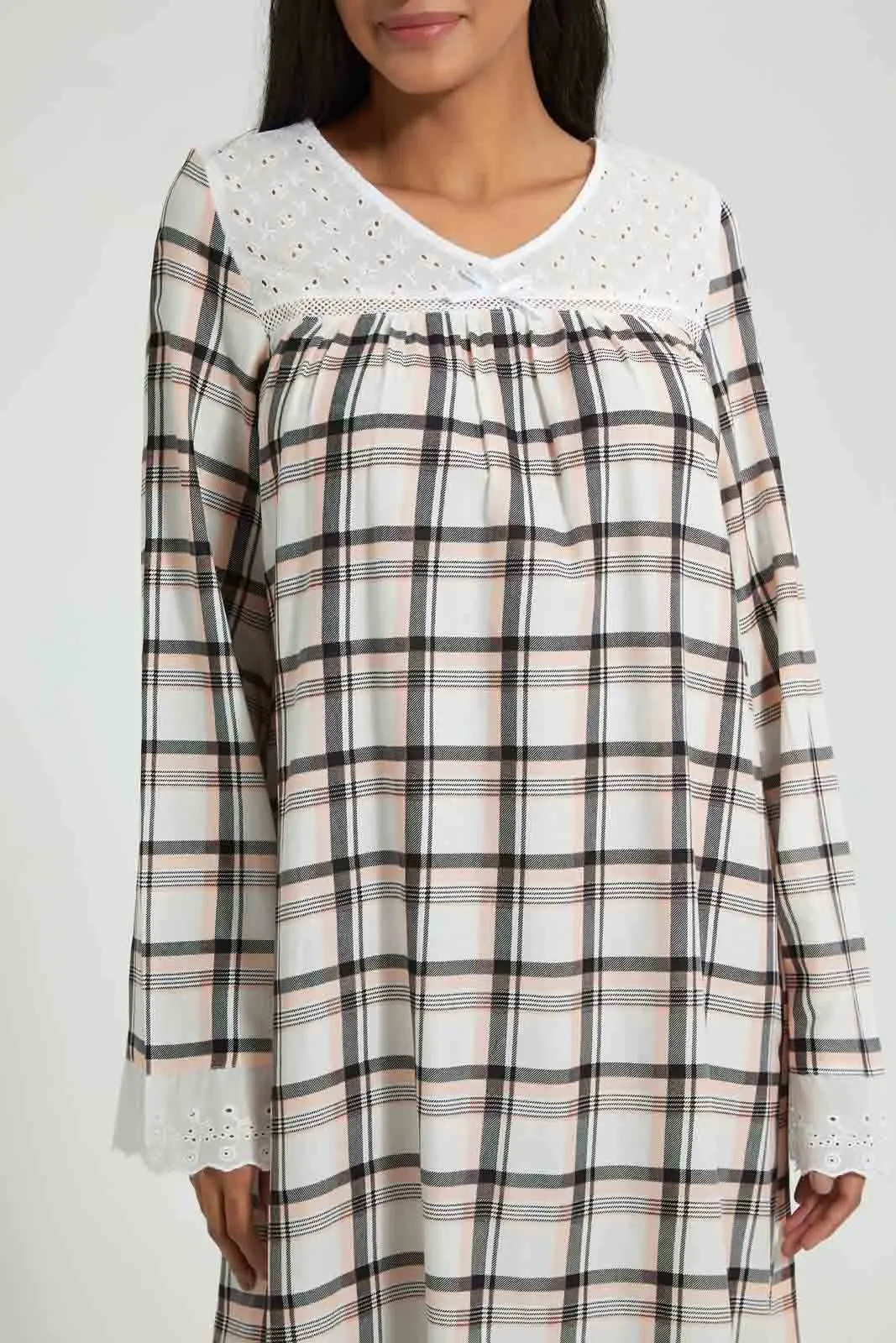 White And Grey Checkered Nightgown