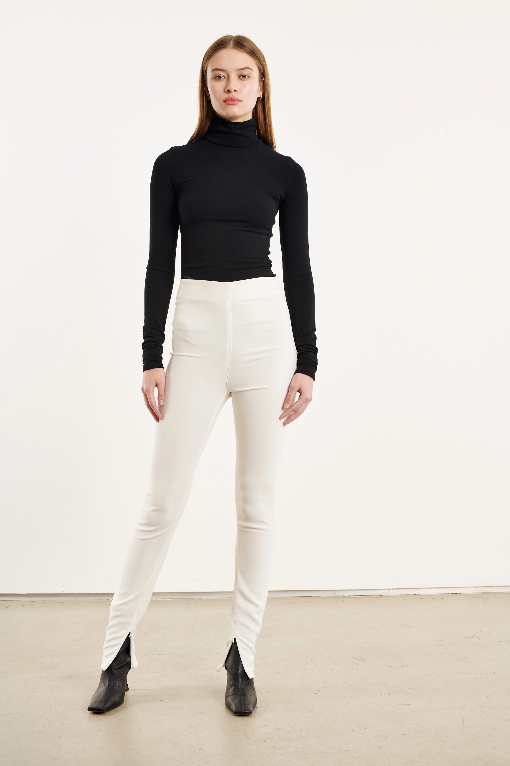 White Crepe Ankle Zipper Pants Core Utility All-Day Wear
