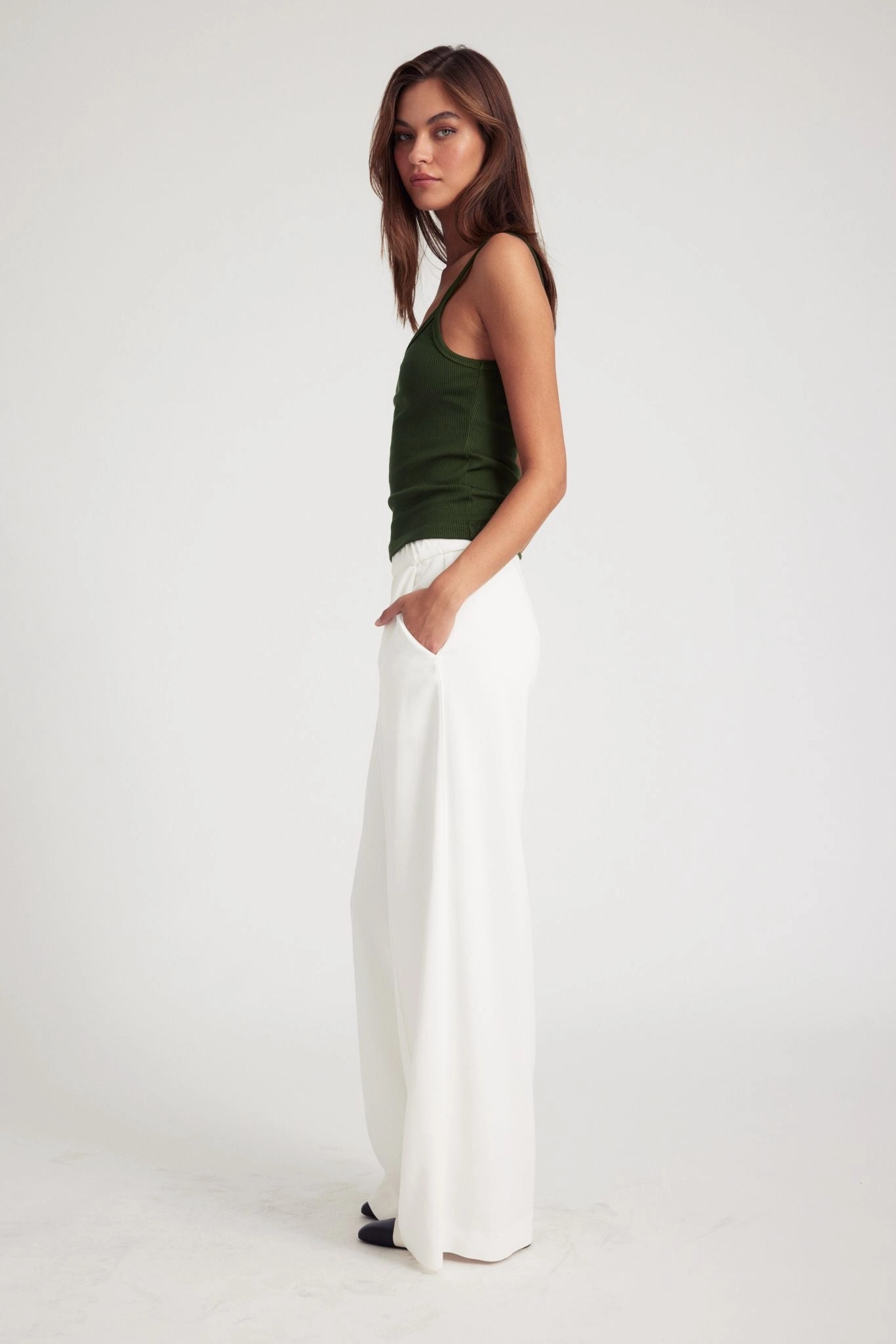Chic Design Wear White Crepe Wide Leg Pintuck Trousers