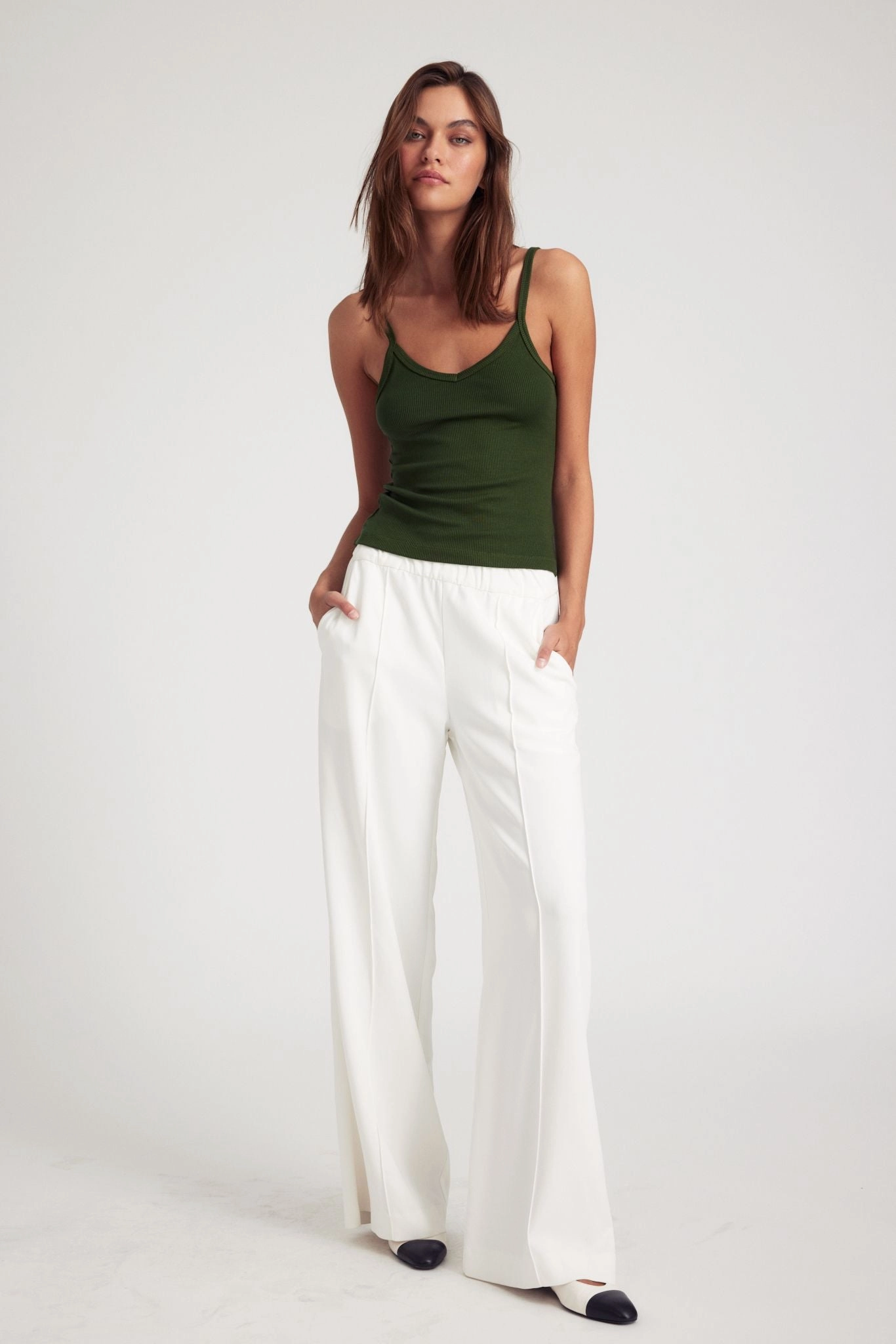 White Crepe Wide Leg Pintuck Trousers Breathable Layer Fit Air Comfort