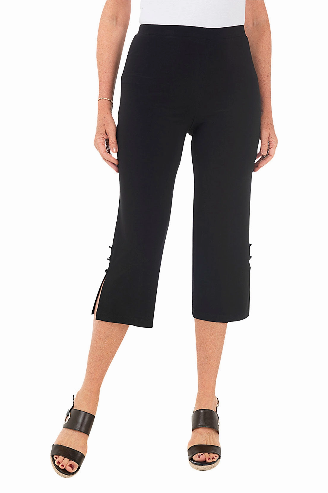 Easy Flex Design Wide Leg Triple Button Capri Pant