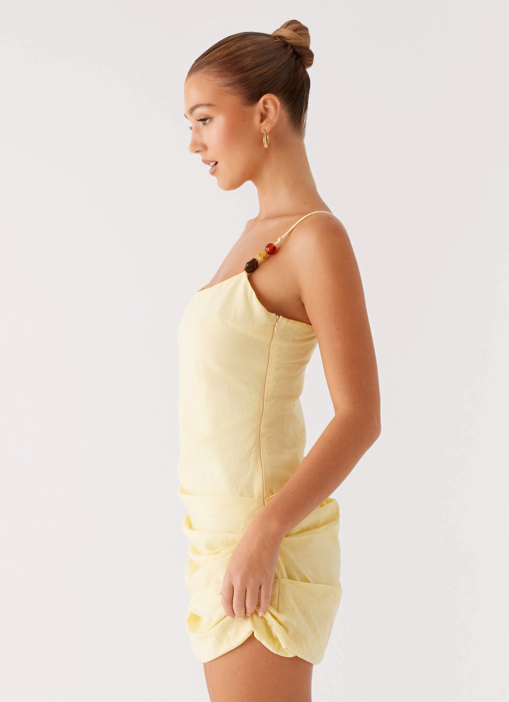 Adella Mini Dress - Yellow Sleek Movement