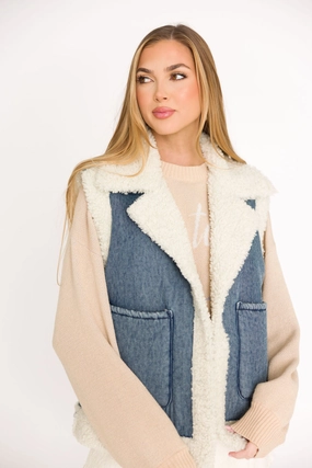 Midweight Texture Reinforced Buttonholes Willa Sherpa Denim Vest *Final-Sale*