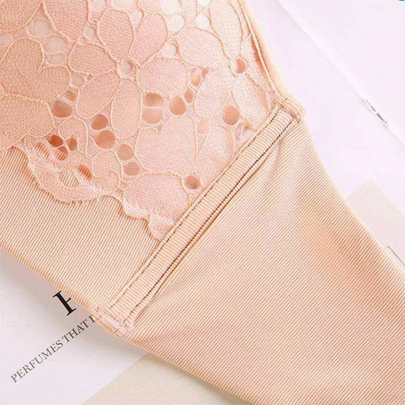 Women Floral Seamless Lace Strapless Push Up Bra Invisible Wireless Lingerie Underwear