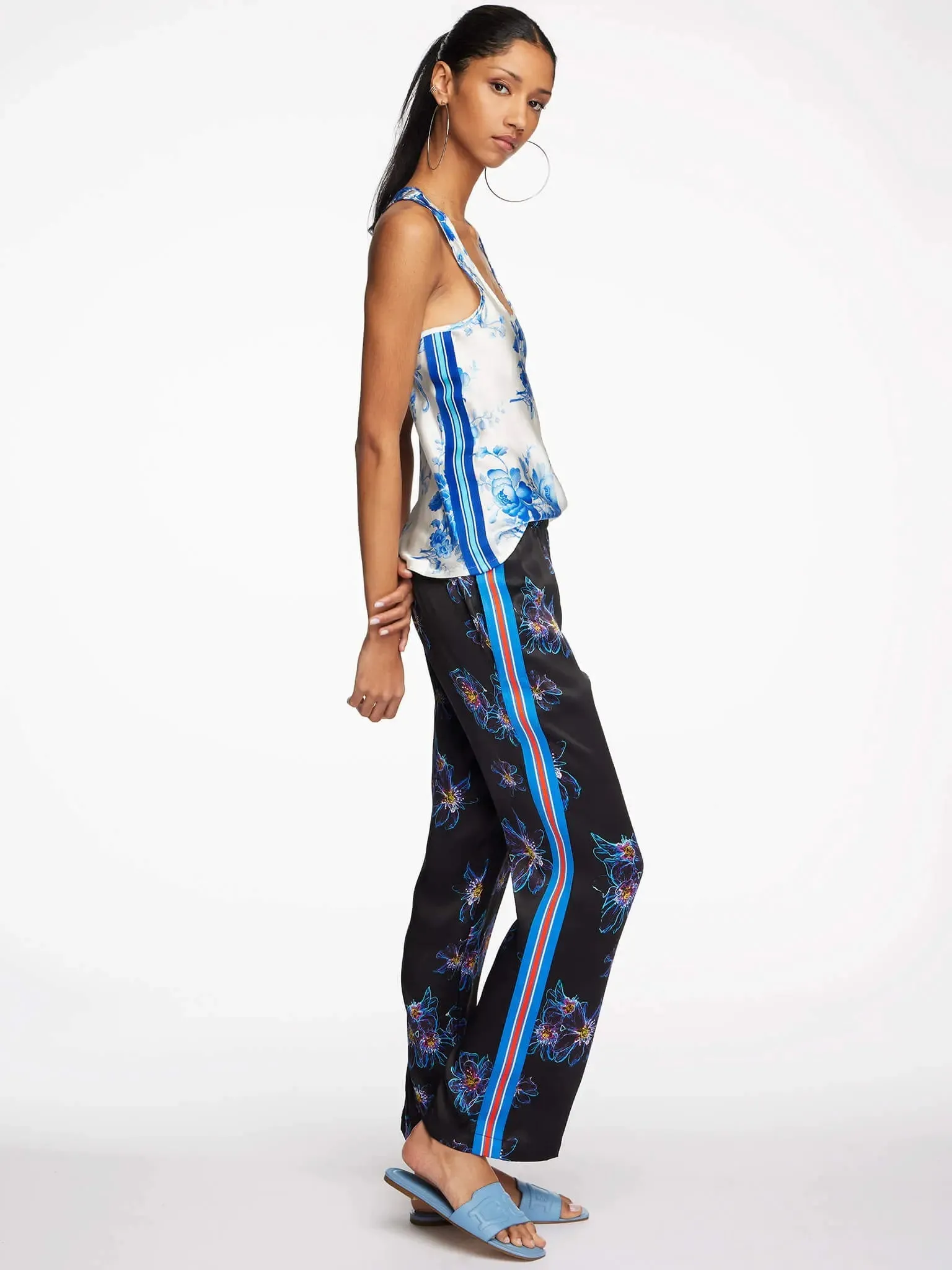 Women's Blue Jellyfish Floral Silk Pajama Pant With Stripe