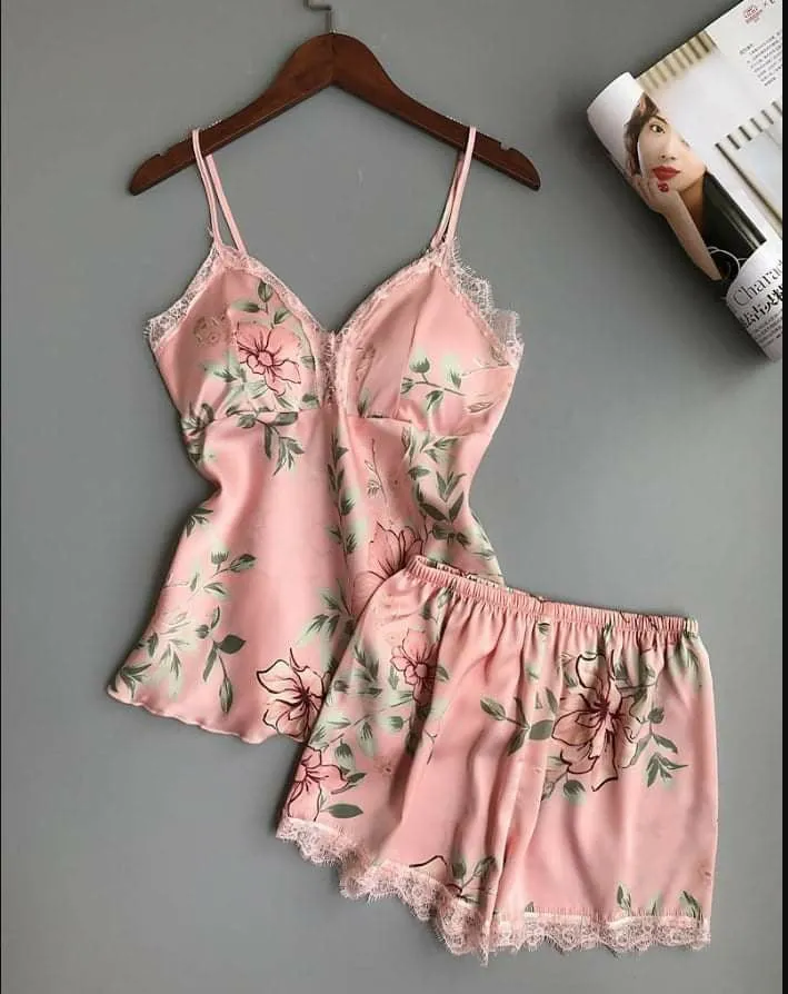 Women’s Floral Printed Lace-Trim Pajama Set (Cami Top   Shorts)