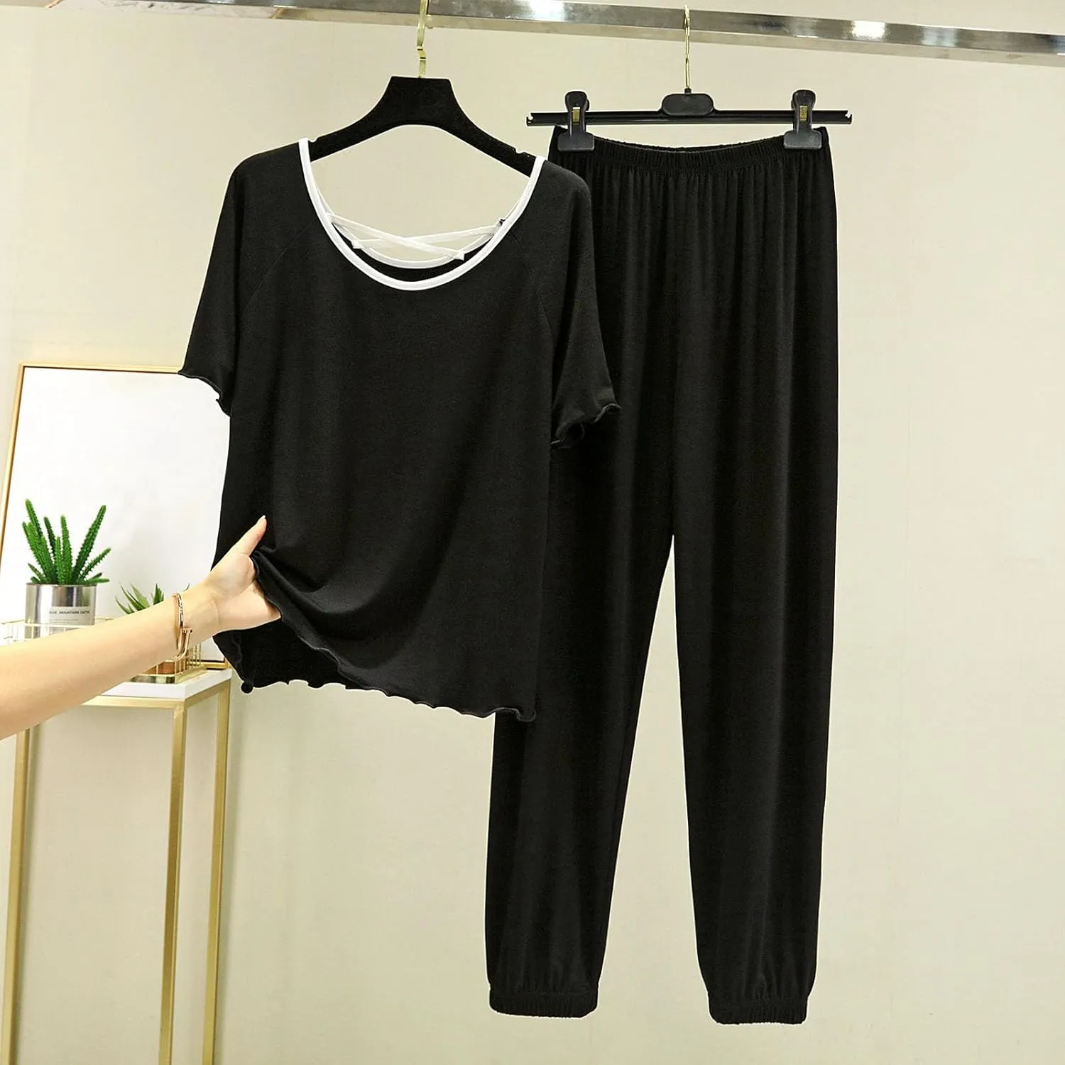Womens Pajama Sets Short Sleeve Sleepwear V Neck Tops and Elastic Waist Sweatpants Lounge Set Summer 2 Piece Outfits